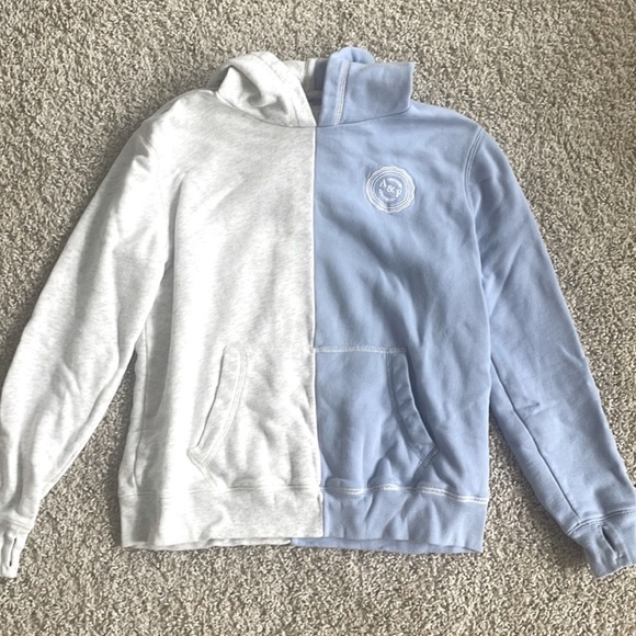 2 Abercrombie Kids Hoodies - Picture 1 of 7